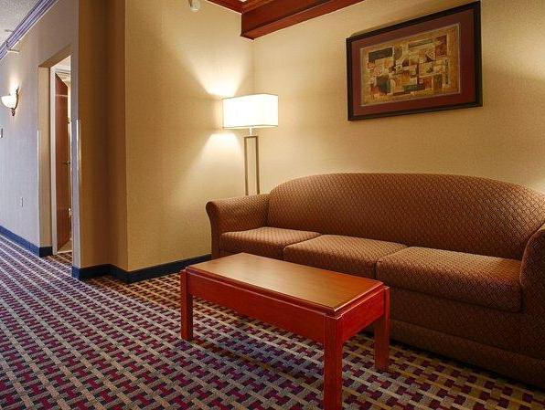 Western Washington 3*